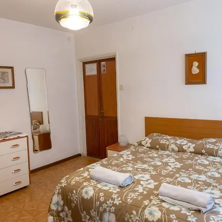 Renato House-3
